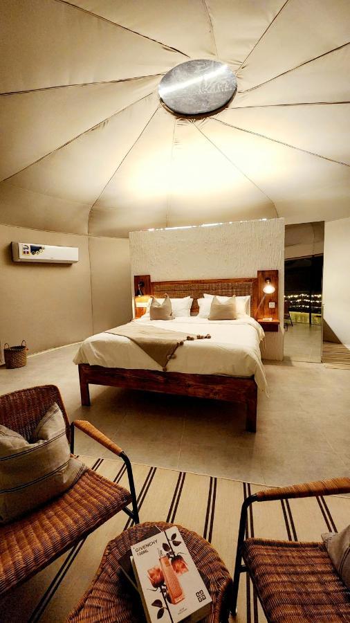 Starry Domes Desert Camp Badīyah Exterior foto